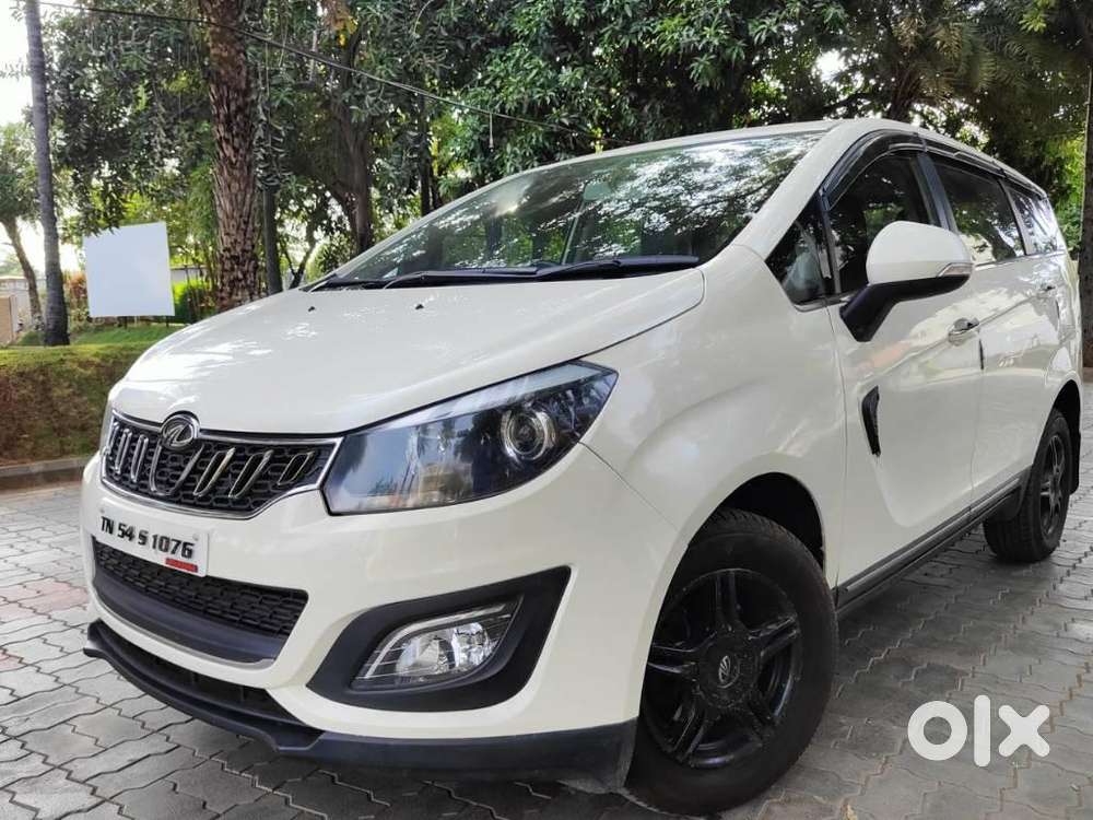 Mahindra Marazzo M6, 2019, Diesel