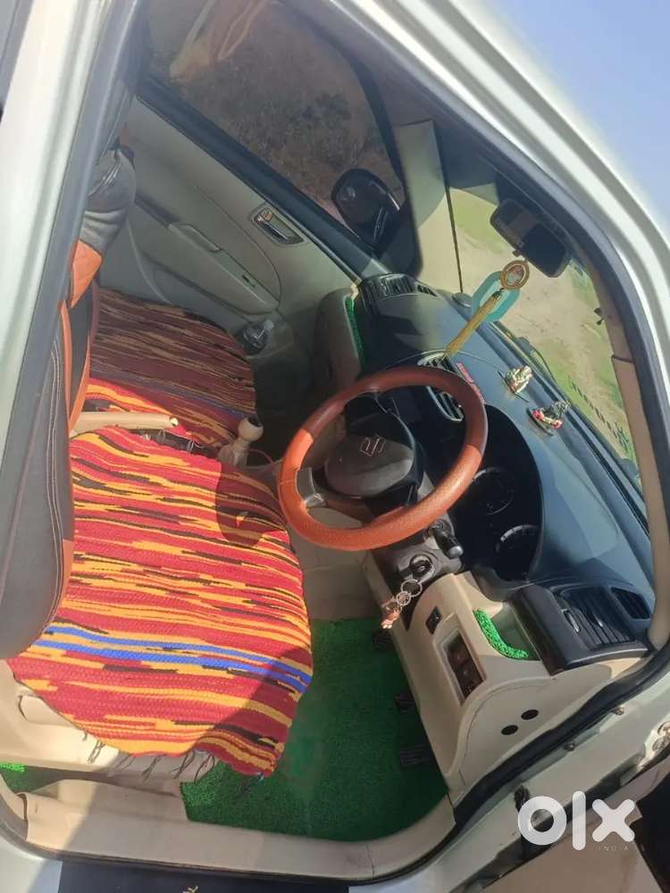 Maruti Suzuki Swift Dzire 2015 Diesel 192000 Km Driven