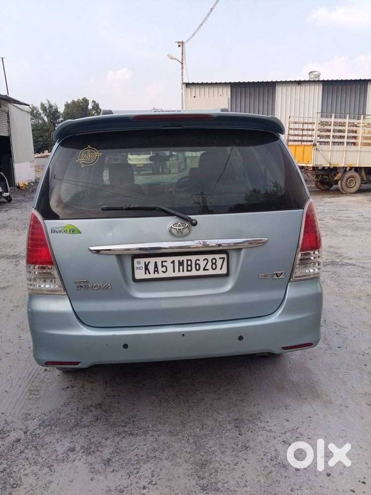 Toyota Innova 2.5 Vx 7 Str Bs-iii, 2011, Diesel