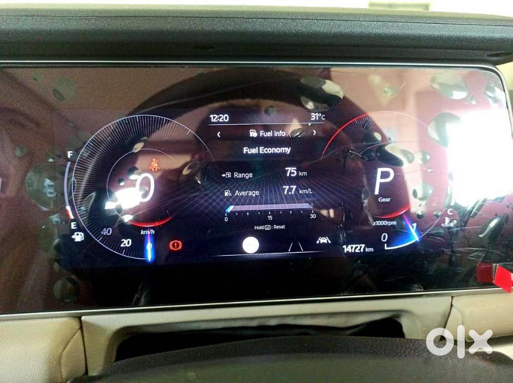 Mahindra Xuv700 2.0 Ax 7 Petrol At Str, 2022, Petrol
