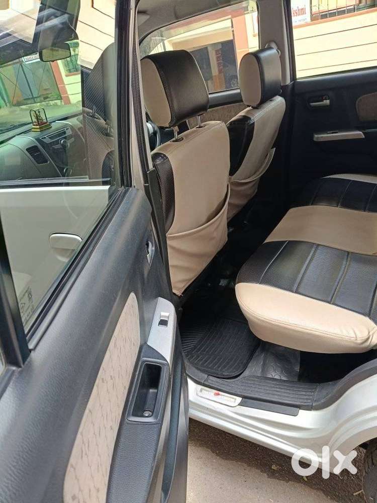 Maruti Suzuki Wagon R Stingray Vxi Optional, 2017, Petrol