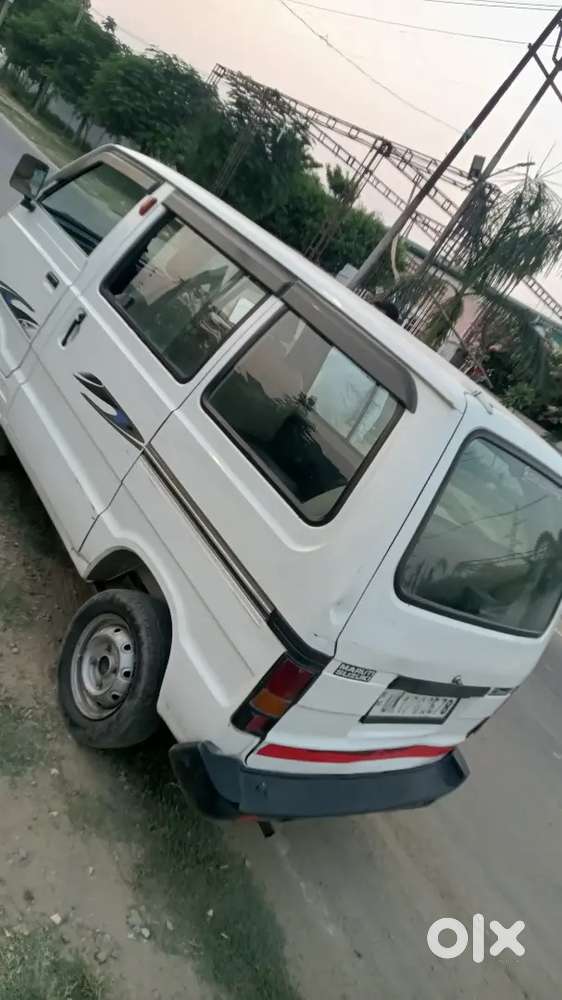 Maruti Suzuki Omni 2017