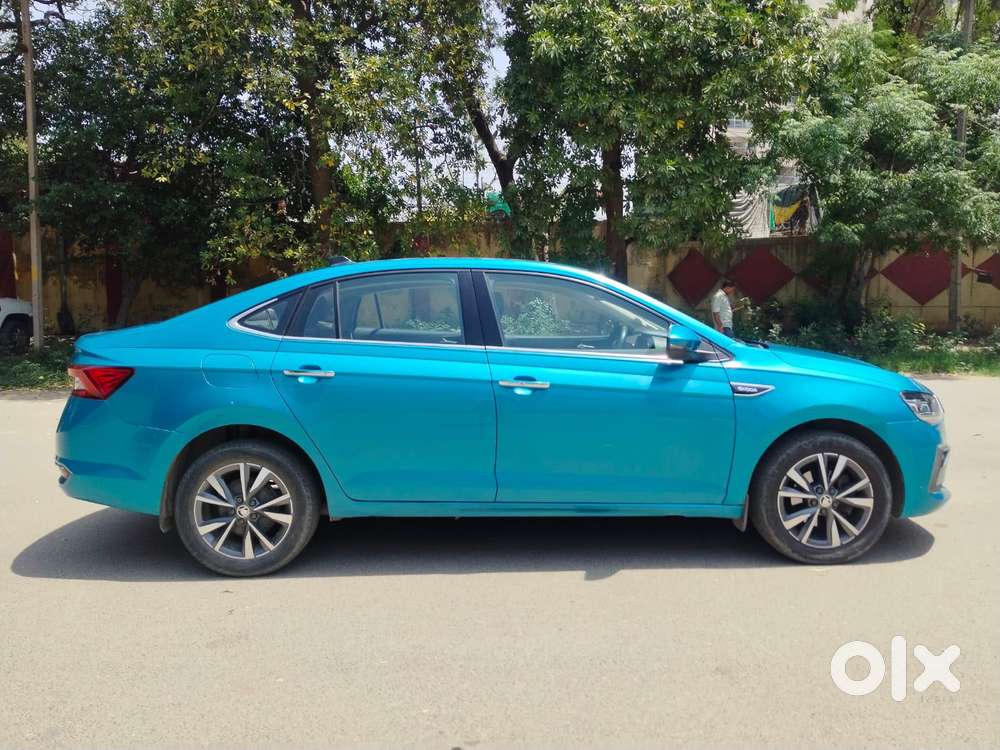 Skoda Slavia 1.0 Tsi Style At, 2022, Petrol