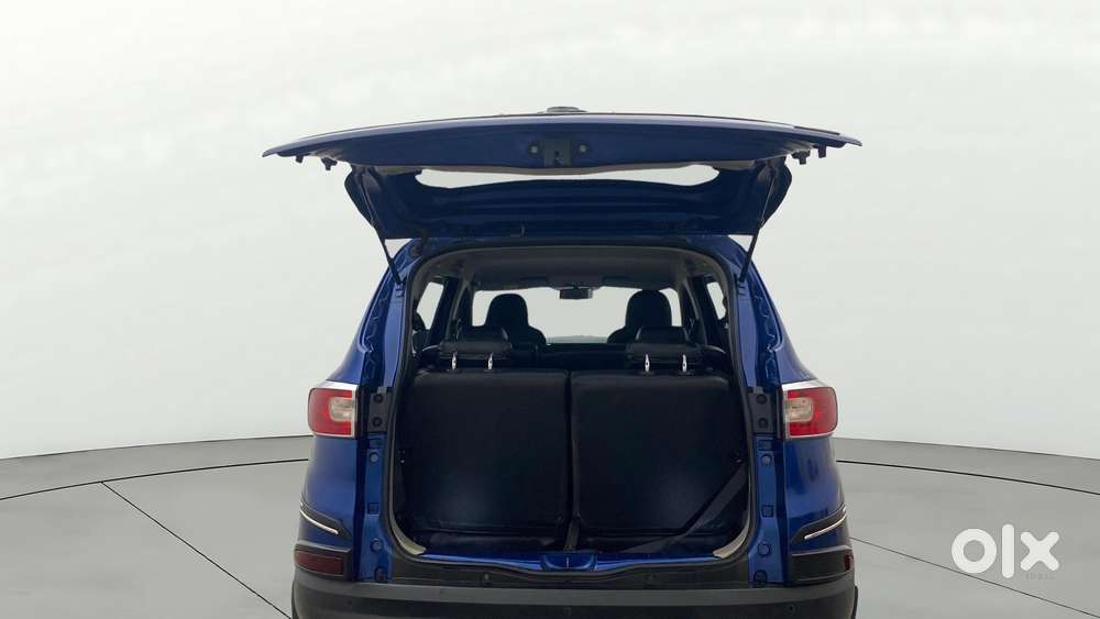 Renault Triber Rxz, 2021, Petrol