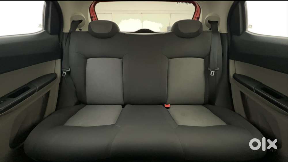 Tata Tiago 1.2 Revotron Xm, 2017, Petrol