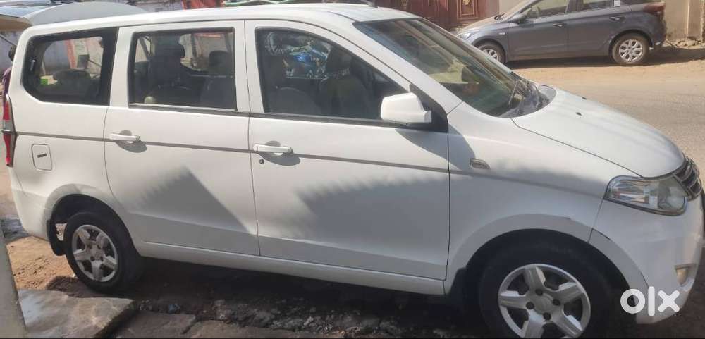 Chevrolet Enjoy 2016 Model