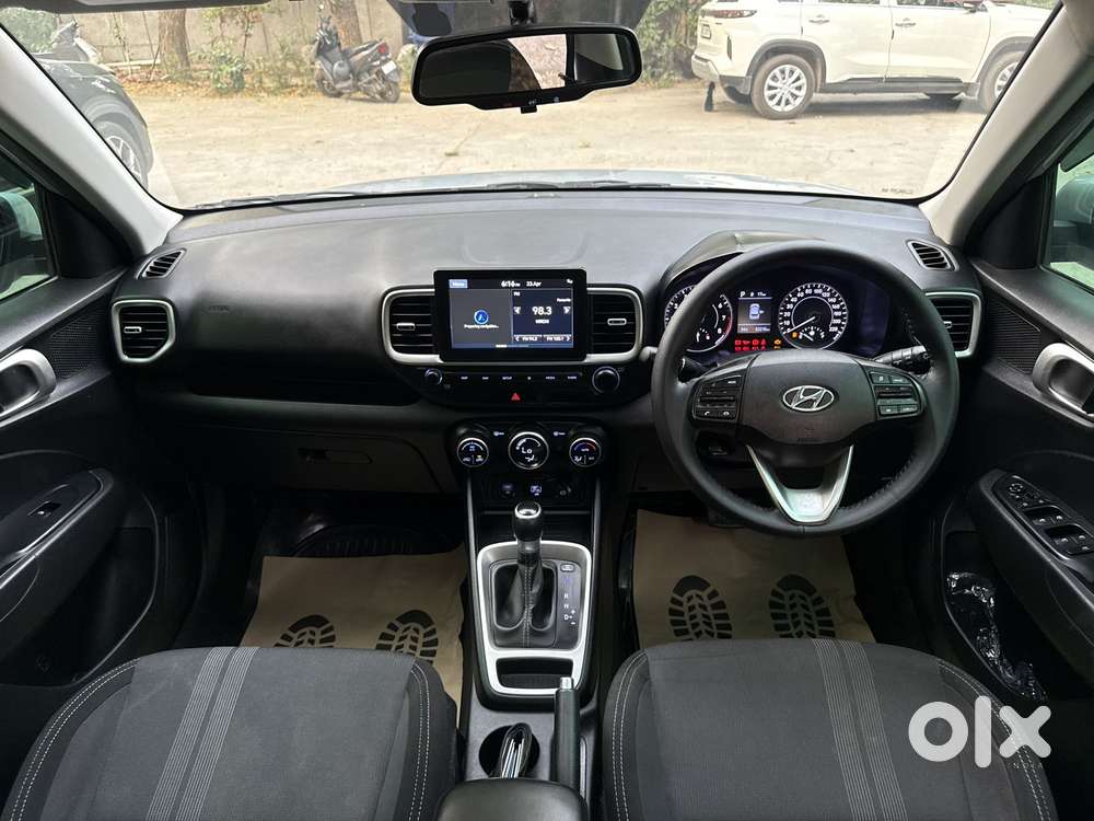 Hyundai Venue 1.0 Sx (o) Turbo Dct, 2019, Petrol