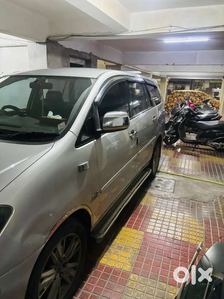 Toyota Innova 2.5 Vx 2010