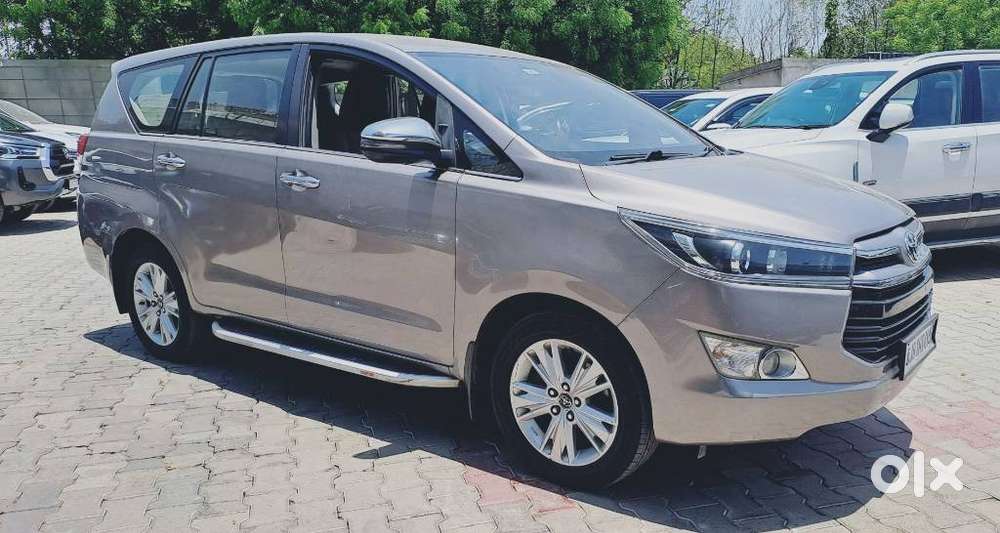 Toyota Innova Crysta 2.8z Automatic, 2018, Diesel