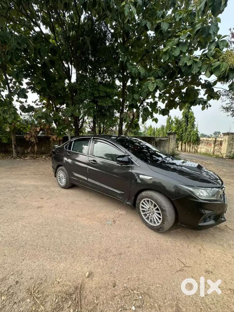 Honda City 1.5 V 2018 - Cars in Chak Bana Brahamana, Bishna - 1859075021