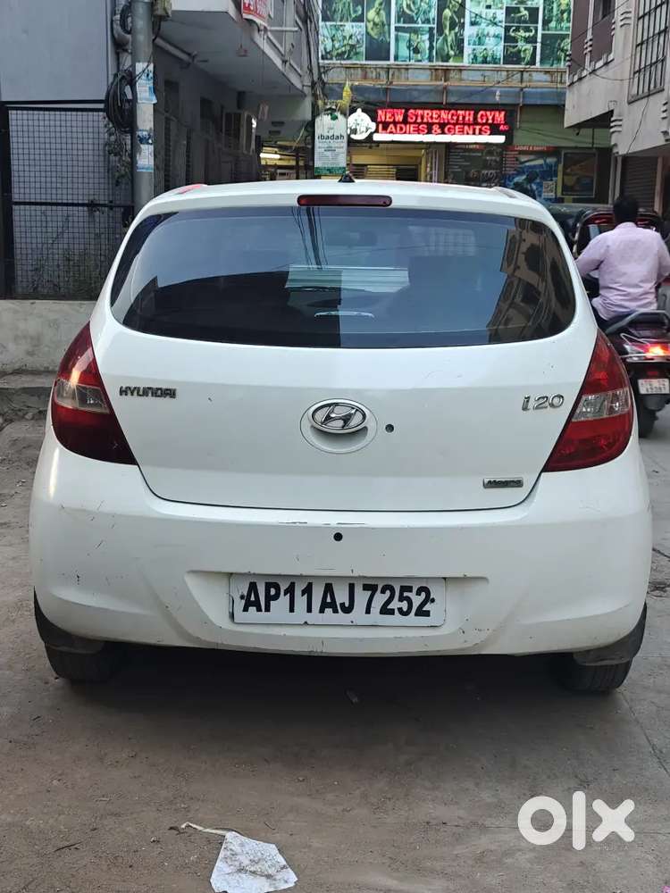 Hyundai I20 2010 Petrol Well Maintained