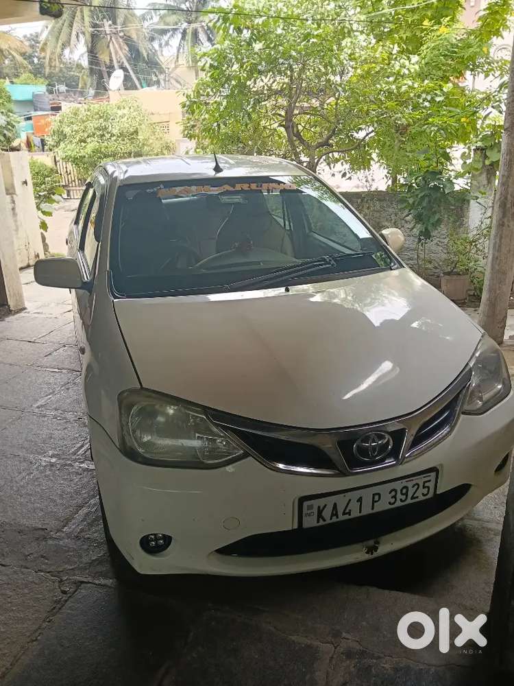 Toyota Etios 2012 Diesel 120000 Km Driven