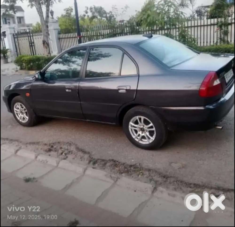 Mitsubishi Lancer 2.0 Lxd 2008