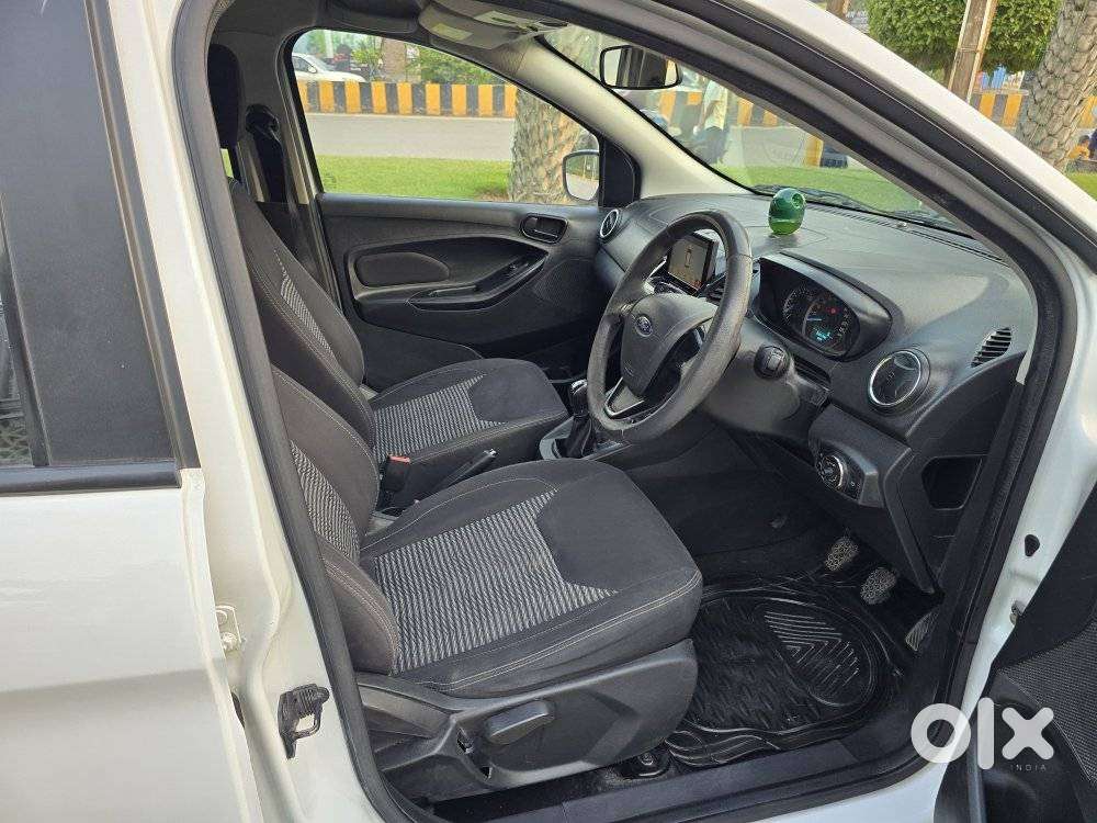 Ford Figo Petrol Titanium, 2019, Petrol