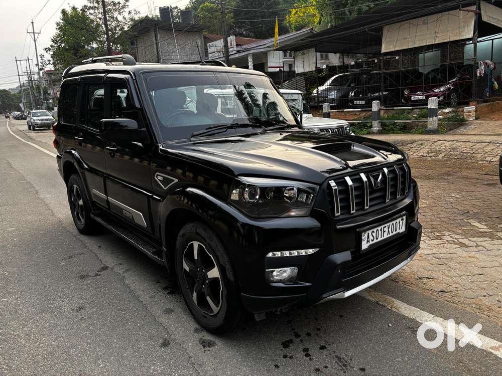 Mahindra Scorpio Classic 2.2 S 11 Mt 7 Str, 2024, Diesel