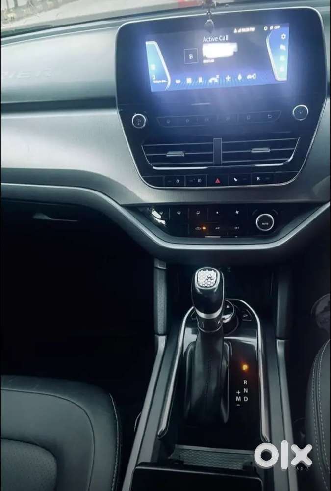 Showroom Condition Tata Harrier Sunroof