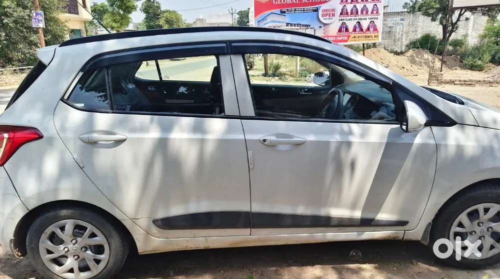 Hyundai Grand I10 2017 Diesel Well Maintained