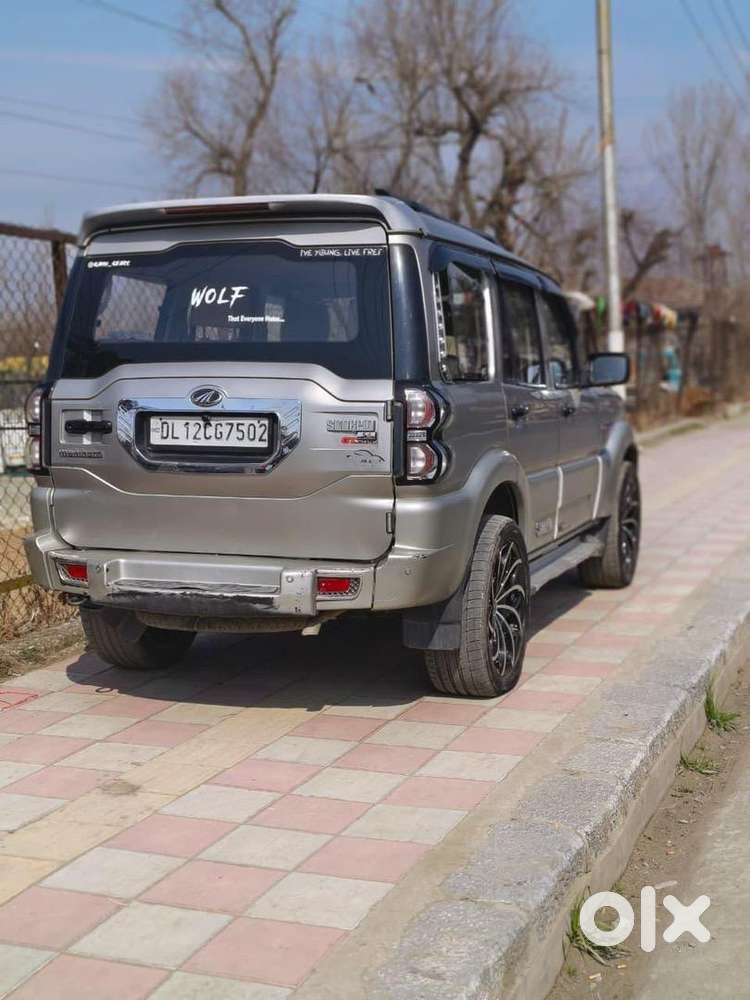 Mahindra Scorpio 2015 Diesel 98000 Km Driven