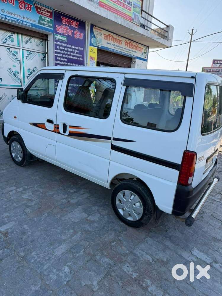 Maruti Suzuki Eeco 2022 Cng & Hybrids Well Maintained