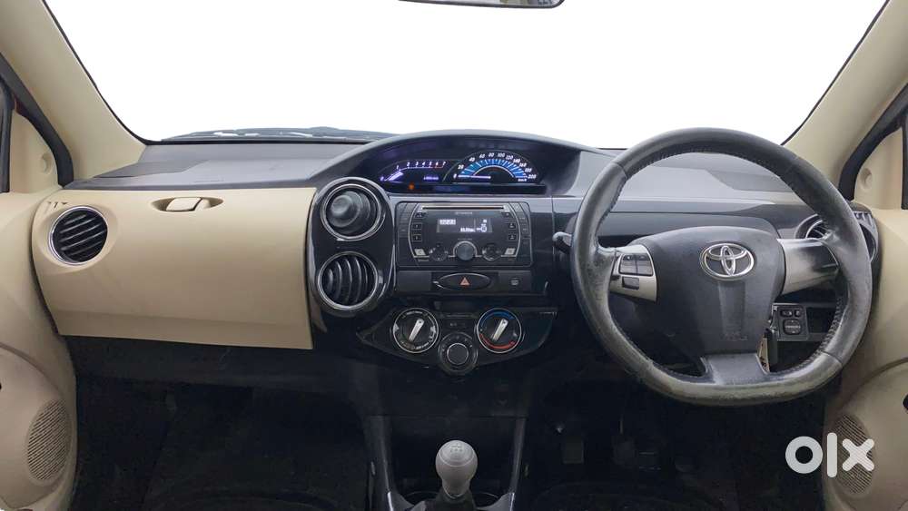 Toyota Etios Liva 1.2 Vx, 2017, Petrol