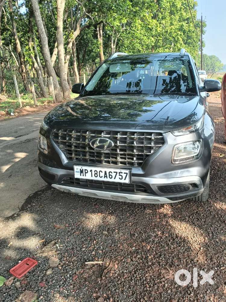 Hyundai Venue 2022 Model Petrol