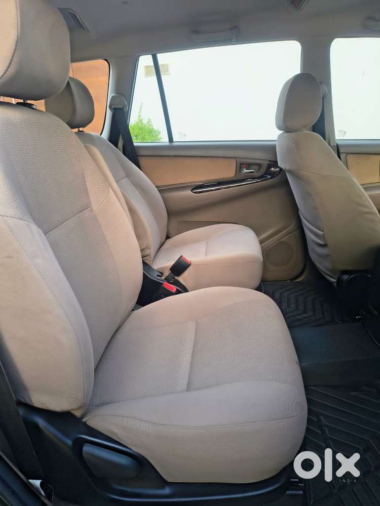 Toyota Innova 2.5 V 7 Str, 2015, Diesel