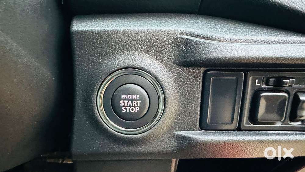 Maruti Suzuki Brezza Zdi+ Dual Tone, 2018, Diesel