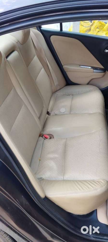 Honda City V Mt Sunroof, 2014, Diesel