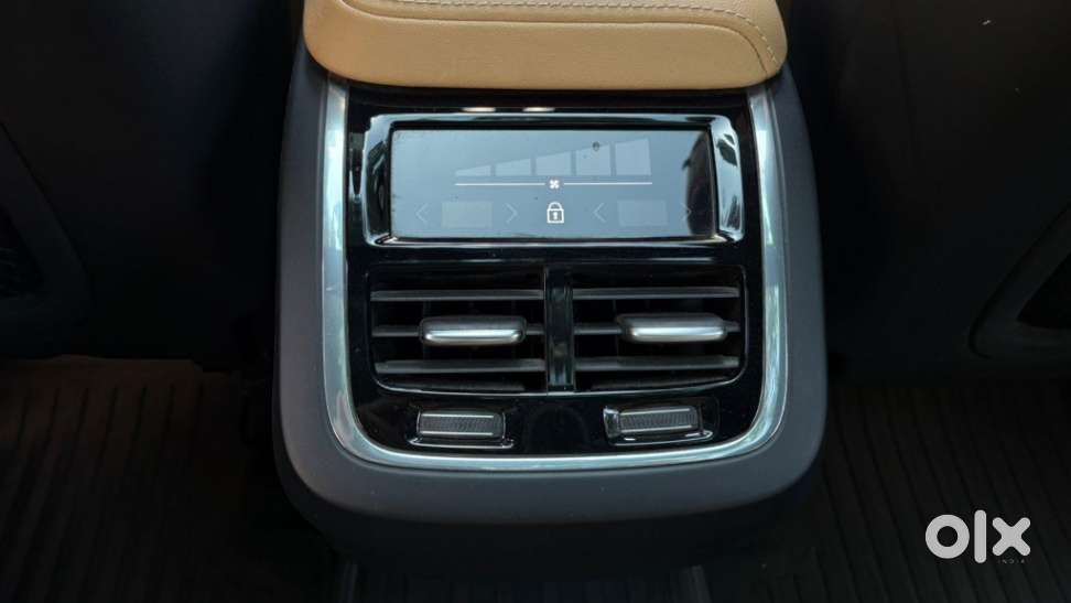 Volvo Xc60 Inscription, 2022, Petrol