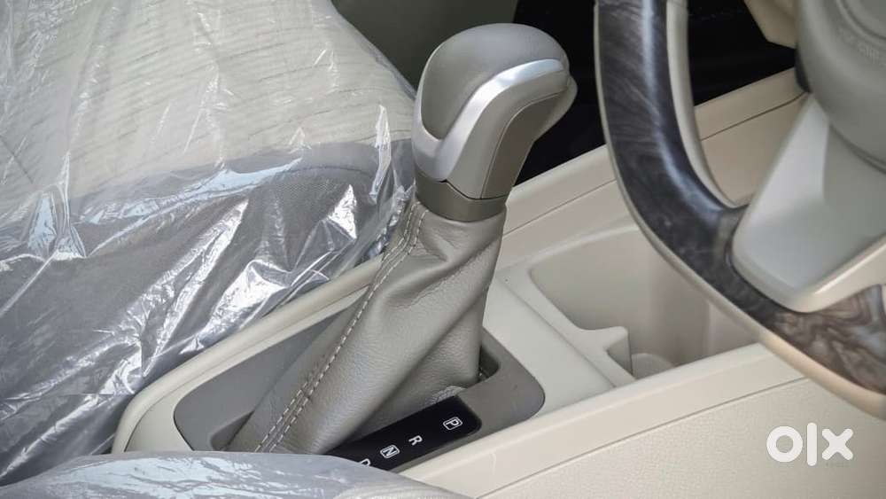 Toyota Rumion V At, 2025, Petrol