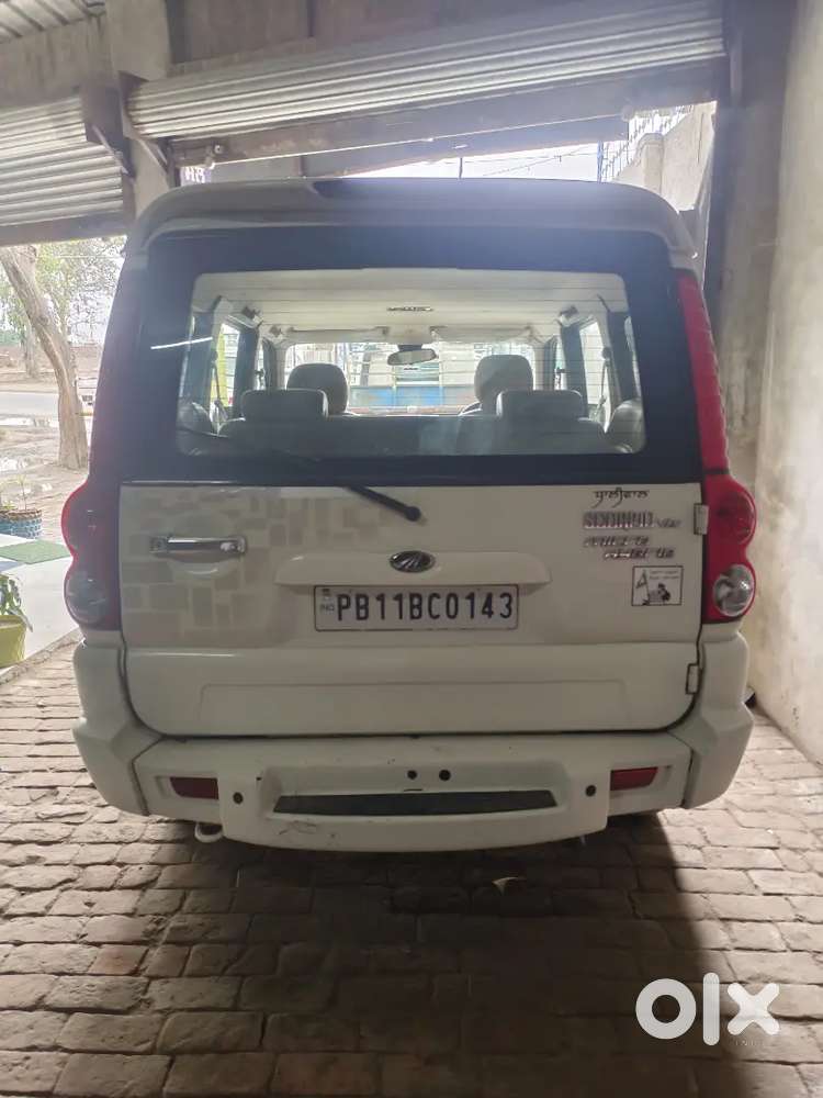 Mahindra Scorpio Classic 2012 Diesel 90000 Km Driven