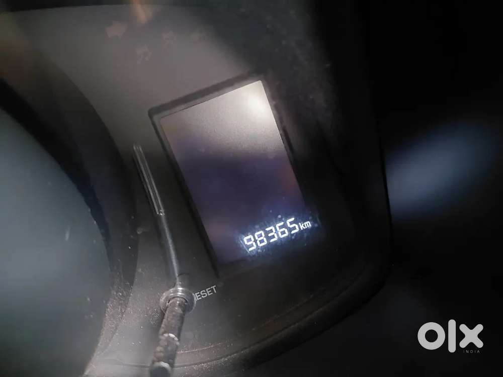 Hyundai Venue 2021 Diesel 98365 Km Driven