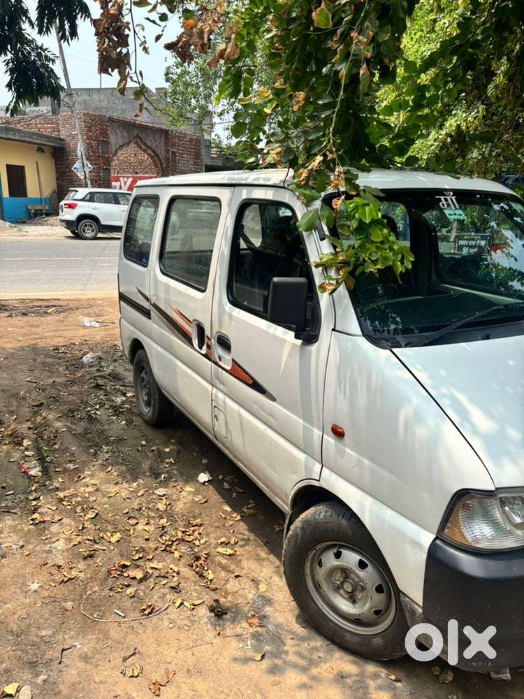 Maruti Suzuki Eeco 2017