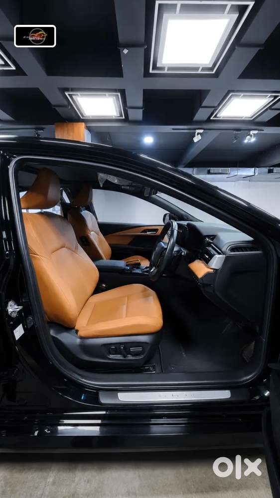 Toyota Camry, 2025, Petrol