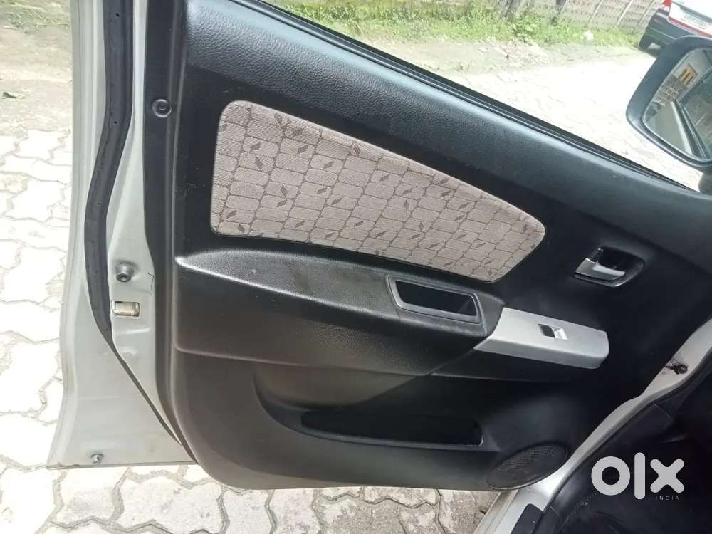 Maruti Suzuki Wagon R Vxi Petrol 2016