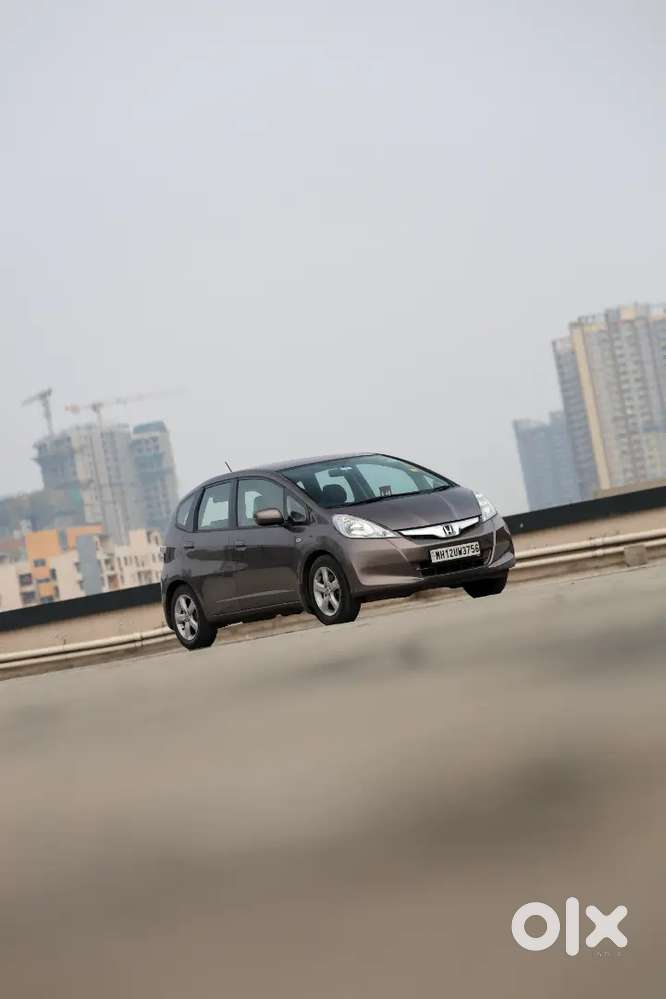 Single Handed, Mint Condition, New Battery, Clean Car