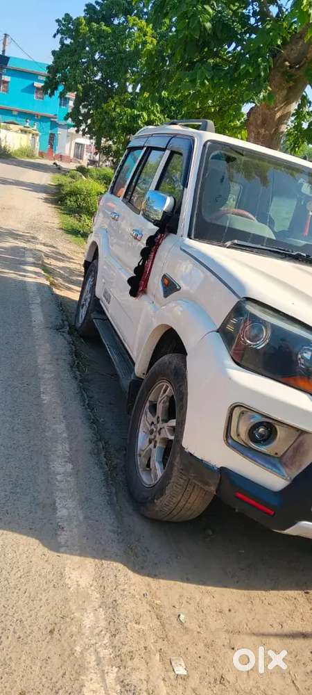 Mahindra Scorpio 2.2 2015