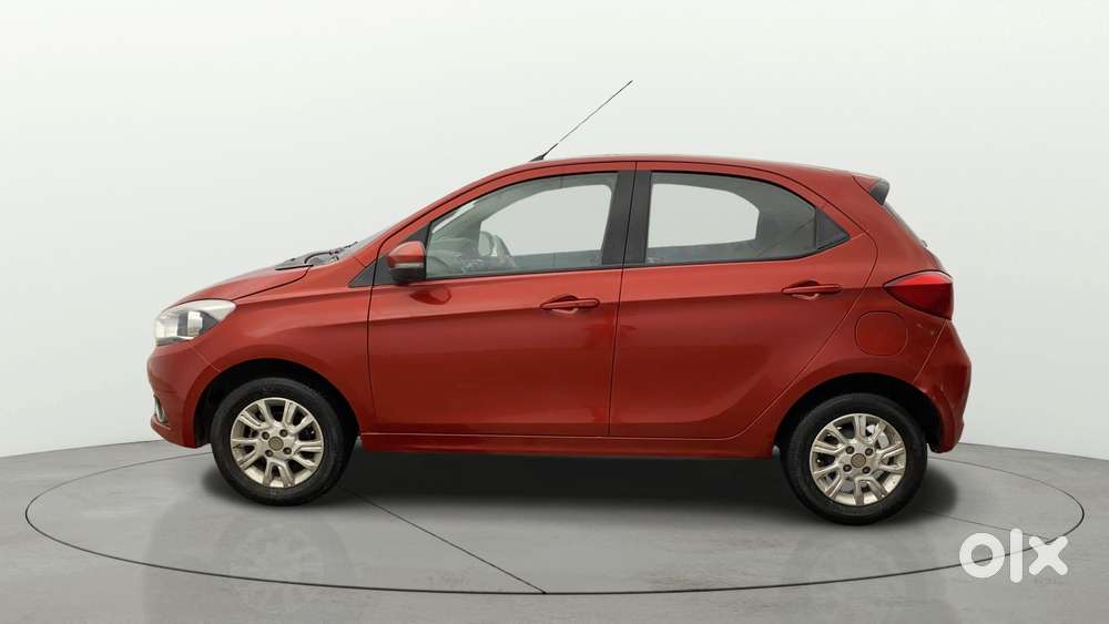 Tata Tiago 1.2 Revotron Xz, 2018, Petrol