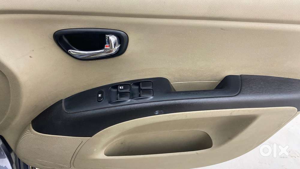 Hyundai I10 Sportz 1.1l, 2016, Petrol