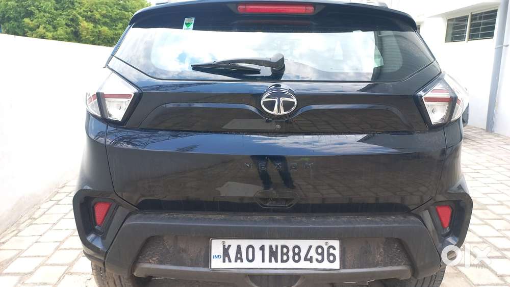 Tata Nexon 1.2 Revotron Xza Plus, 2022, Petrol
