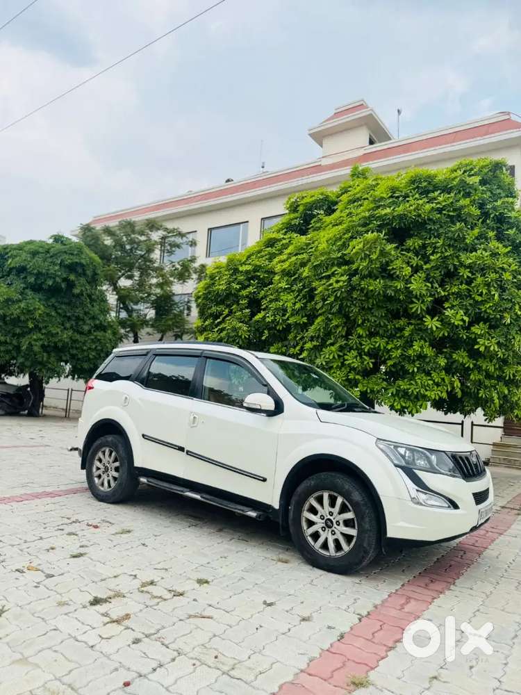 Mahindra Xuv500 2016 Diesel 95000 Km Driven