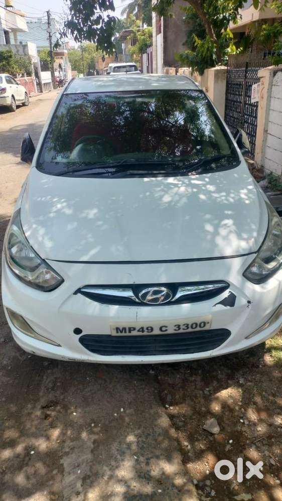 Hyundai Verna 2013 Diesel 160000 Km Driven