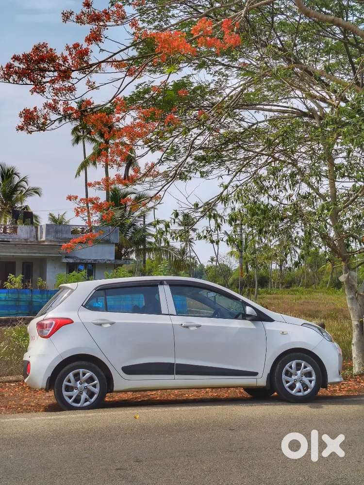 Hyundai I10 2018 Petrol Well Maintained.