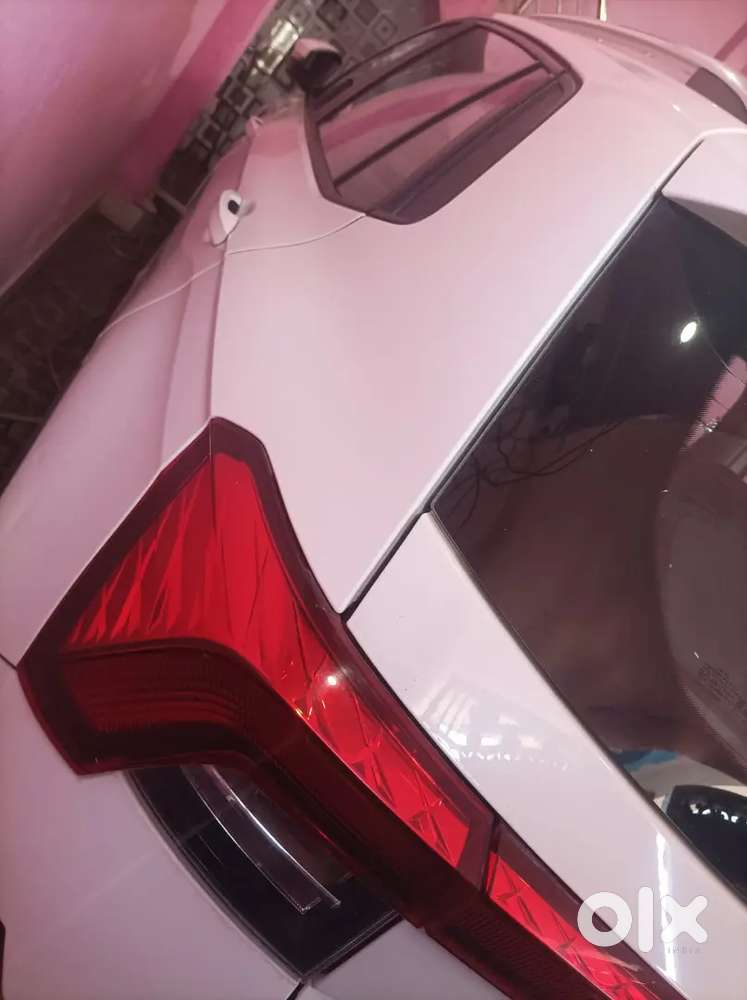 Skoda Kushaq 2023 Petrol 1872 Km Driven Well Maintained Car.