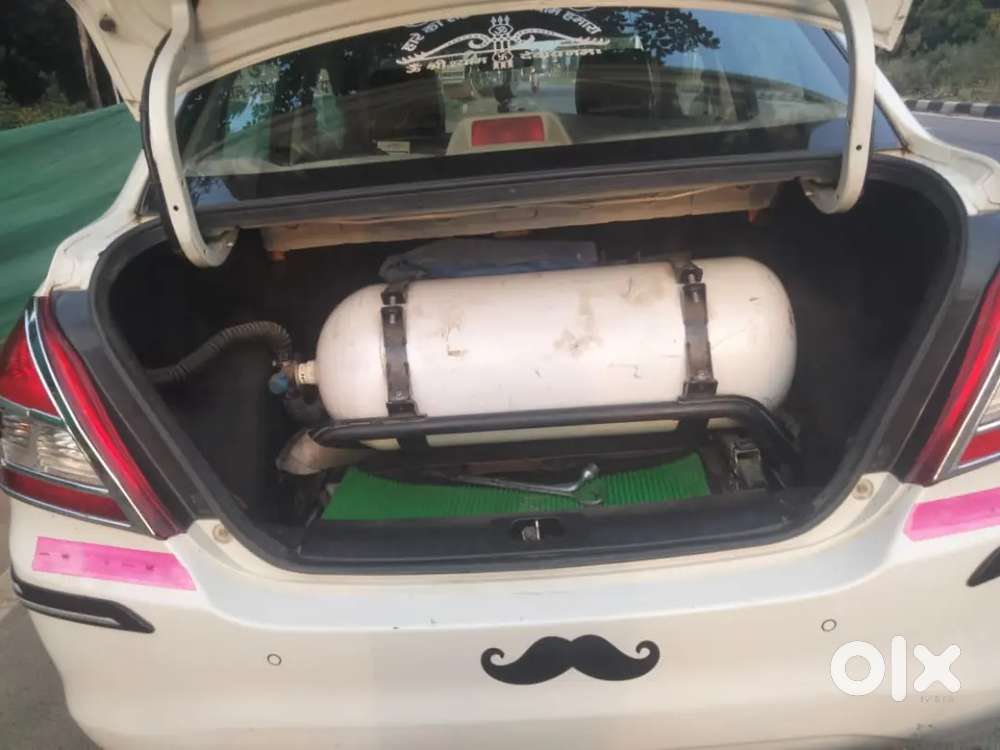 Maruti Dzire 2022 Cng