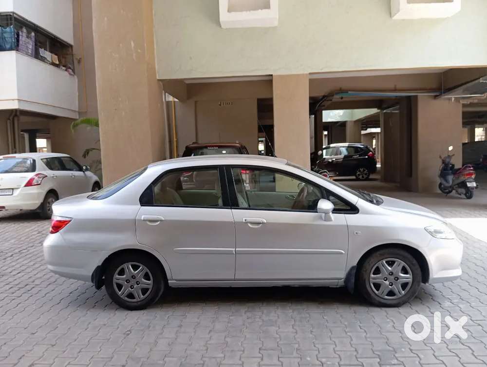 Excellent Condition Honda City Zx Cng 2006 For Sale On Magarpatta City
