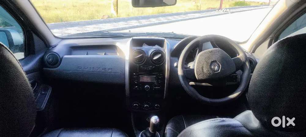 अच्छी कंडीशन में डस्टर कर सेल करना है