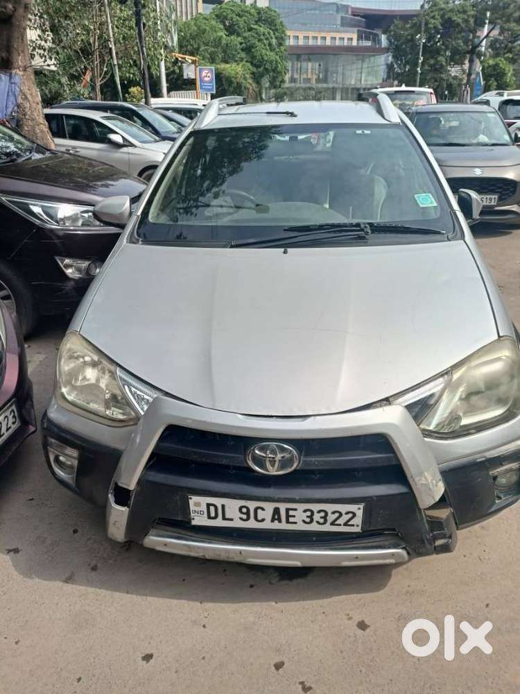 Toyota Etios Cross 1.2l G, 2015, Petrol