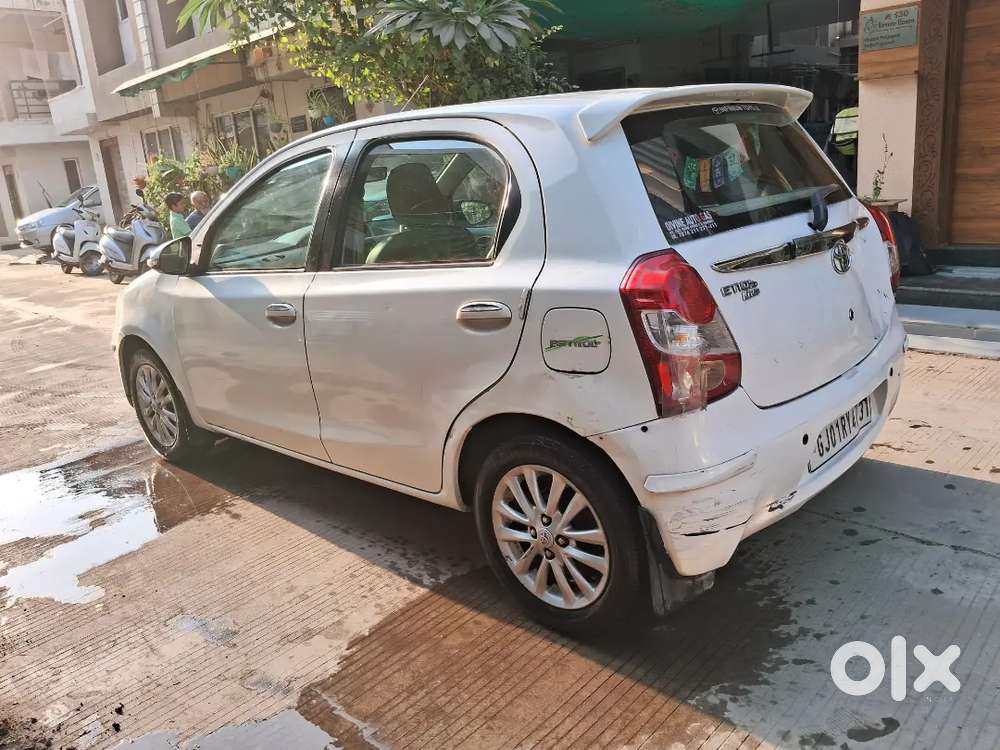 Toyota Etios Liva 2013  Petrol + Cng  98,000 Km  Shela, Ahmedabad