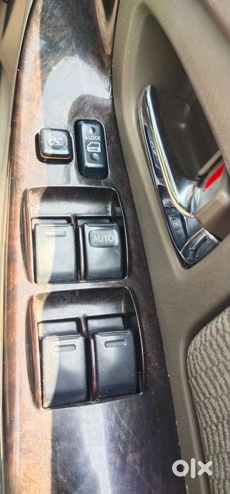 Toyota Innova 2.5 V 7 Str, 2015, Diesel